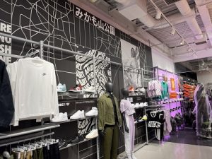 佐野アウトレットNIKE　内装工事