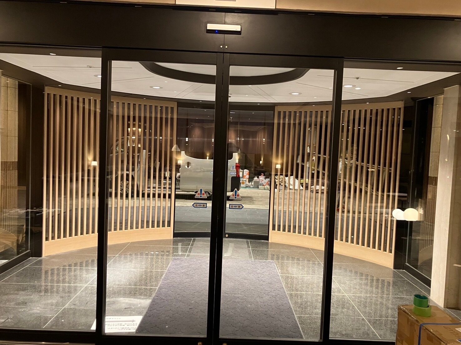 ginza sushi7 ルーバー工事